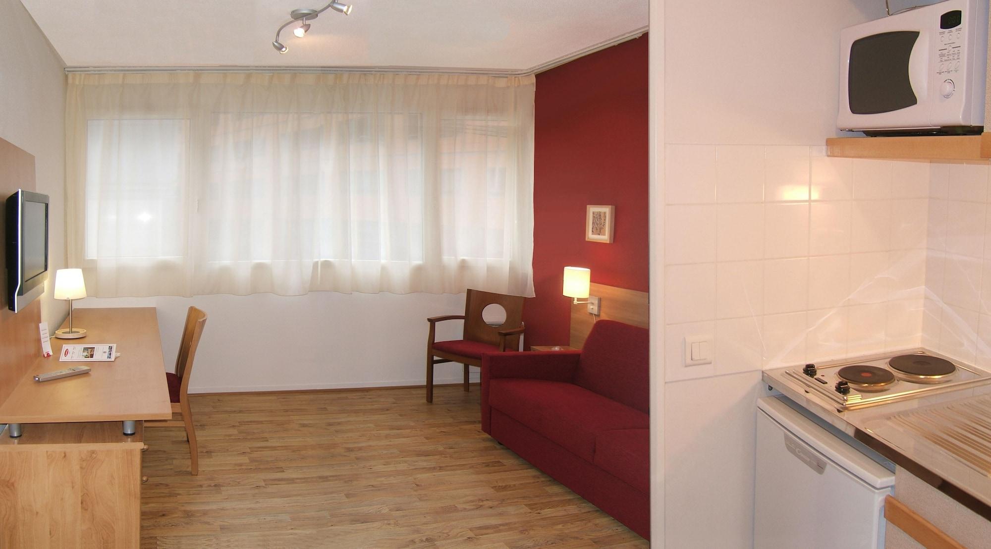 Sejours & Affaires Montreuil Saint Mande Aparthotel Exterior photo