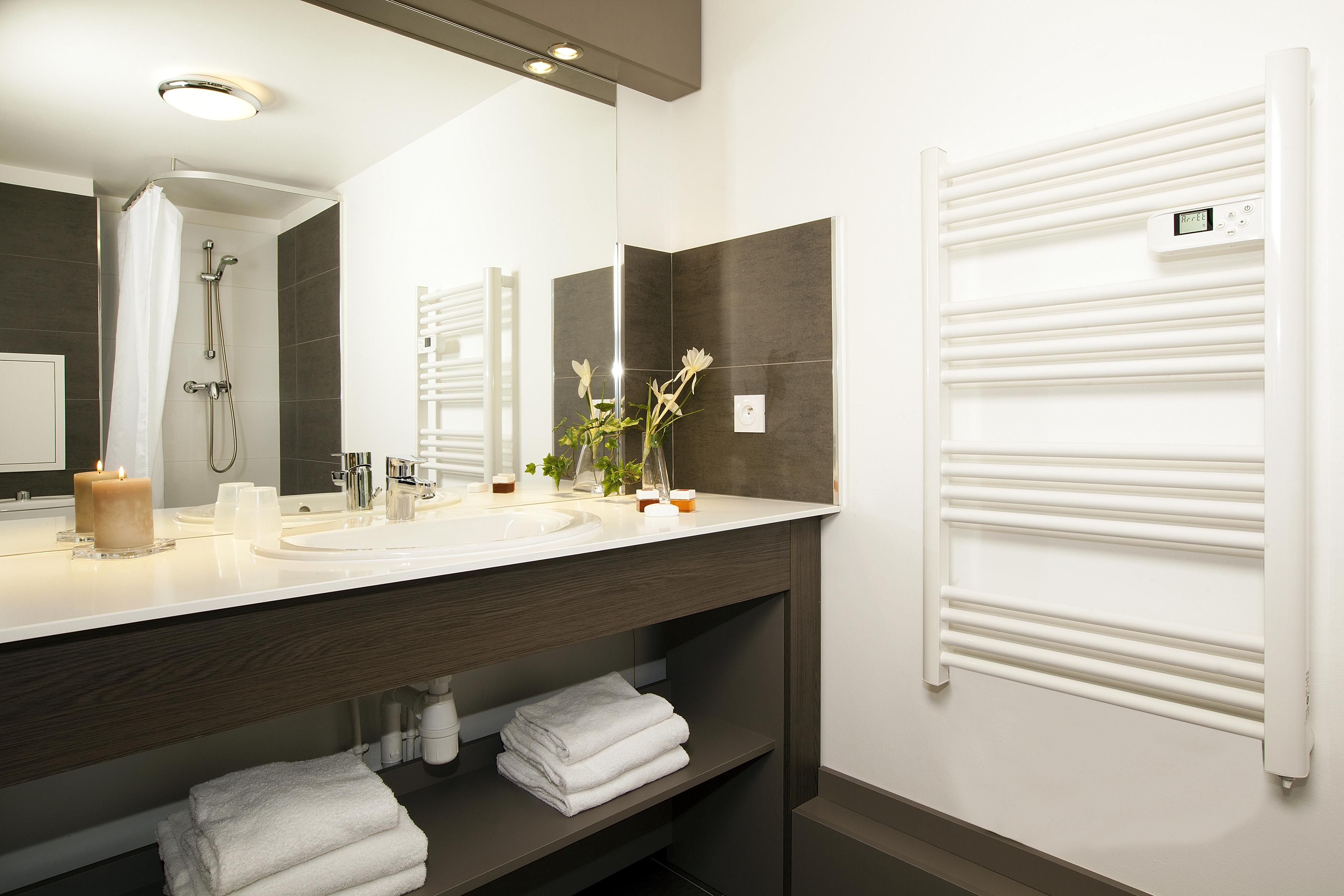 Sejours & Affaires Montreuil Saint Mande Aparthotel Exterior photo
