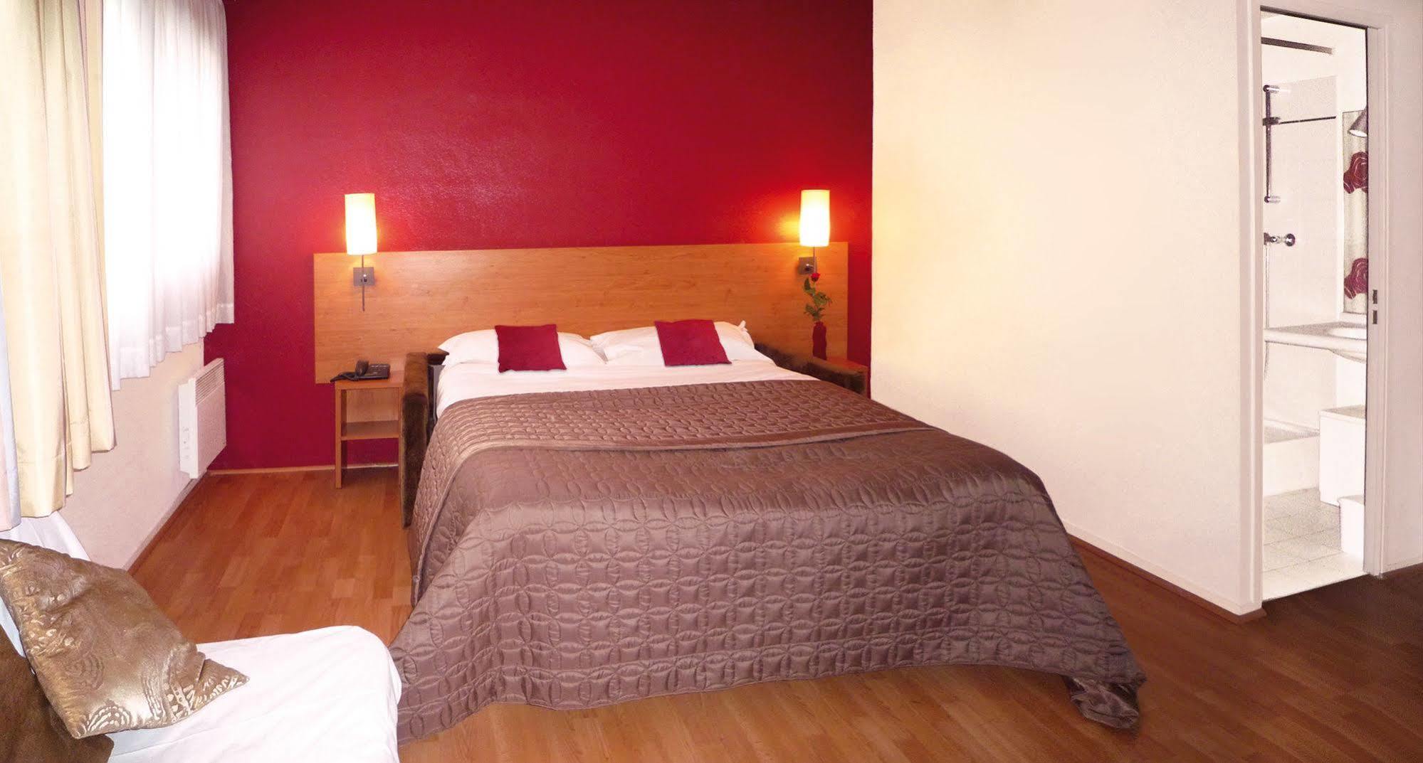 Sejours & Affaires Montreuil Saint Mande Aparthotel Exterior photo